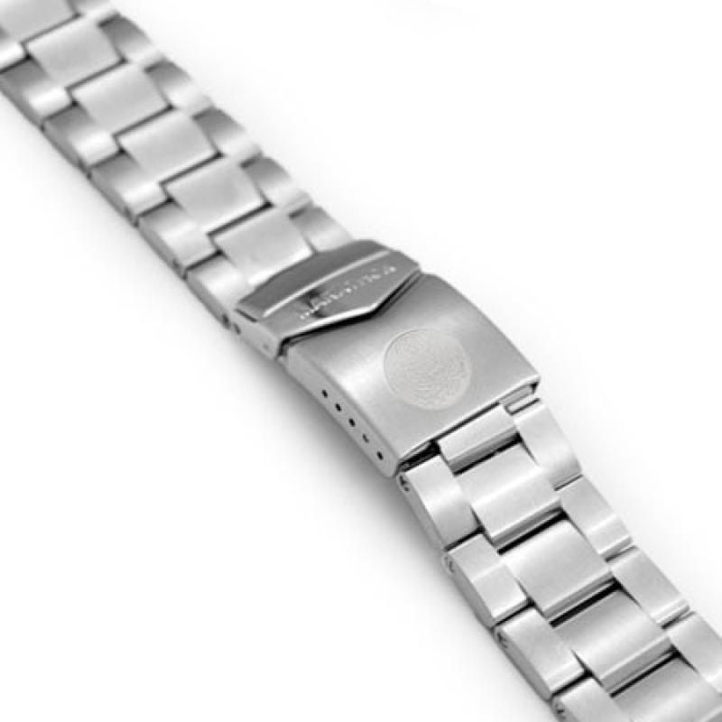 Marathon Brushed Finish Solid Link Bracelet