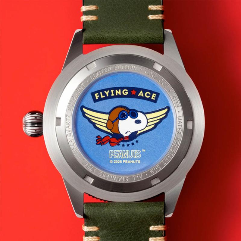 AVI-8 x Peanuts Flyboy Snoopy Flying Ace LE in Doghouse Green