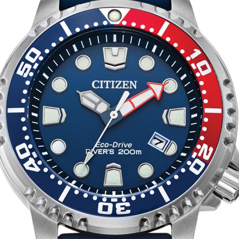 Citizen Eco-Drive Promaster Dive Watch with Blue Dial and Rubber Strap