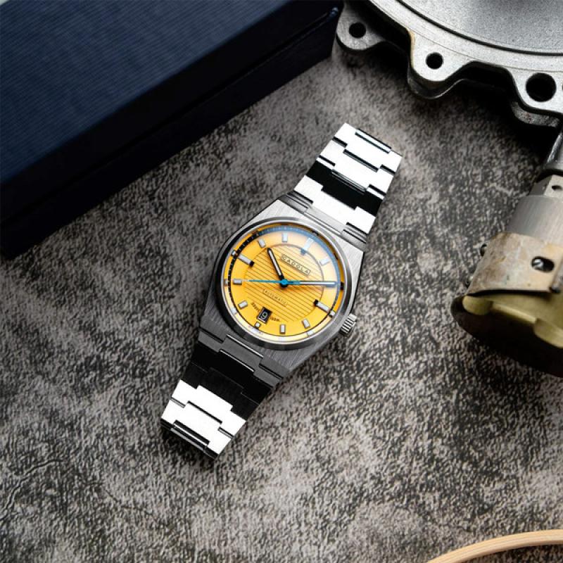 Cadola Lydden Hill Automatic Headlight Yellow Dial