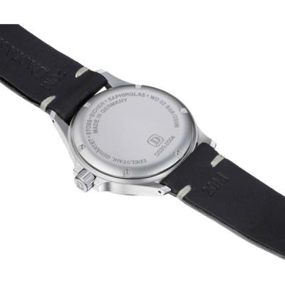 Damasko Swiss DS30 Blue Dial Automatic Watch with a 39mm Bead-Blasted Submarine Steel Case