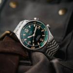KUOE Sombrero 90-011 Green Linen Textured Dial Watch
