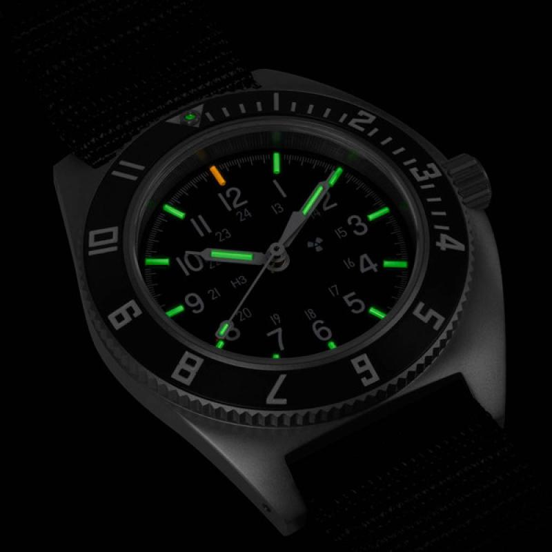 Marathon Swiss 41mm Automatic (No-Date) Navigator on Ballistic Nylon