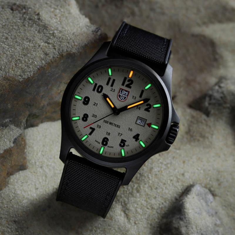 Luminox Atacama Field 43mm Field Watch